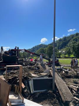 Prostovoljci petek 5